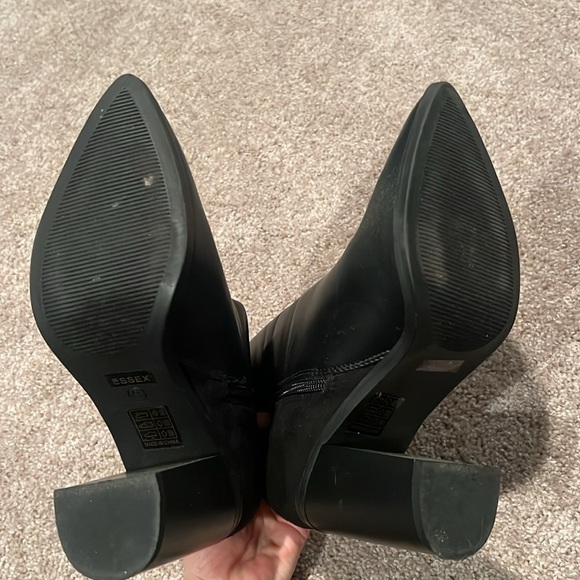 Lulus booties - Picture 5 of 6